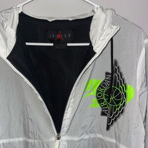 Nike Jordan Men's Jumpman Wings Windbreaker Jacket size small